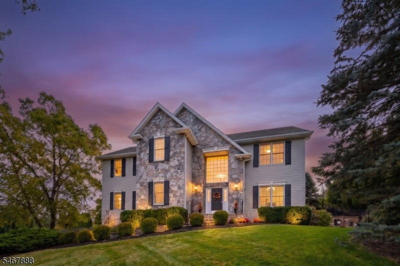 36 Skyview Dr