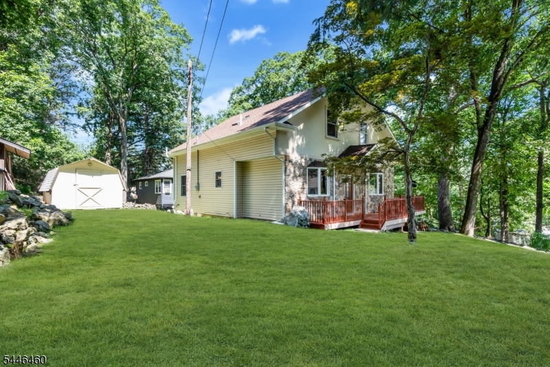 104 Bishops Rock Rd