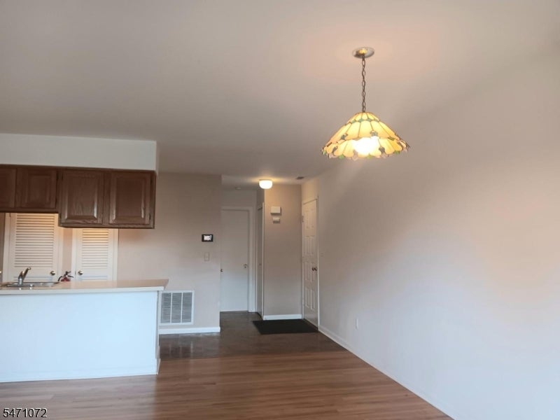 2 Brandywine Ct 5