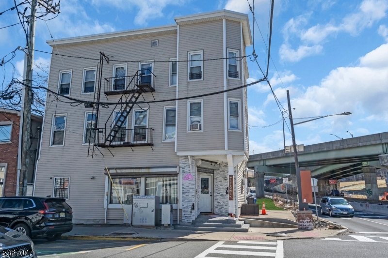107 Jersey St