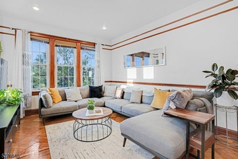 16 Stegman Ter Jersey City NJ 07305