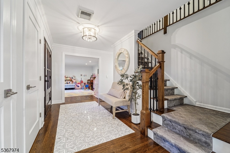 7 Colona Rd