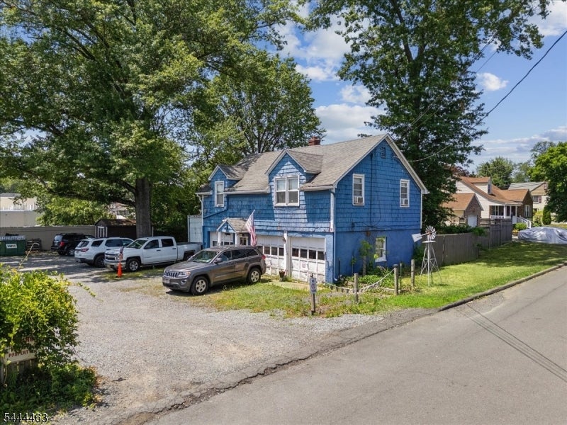 481 Springfield Ave