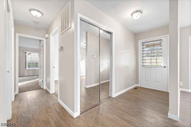 18C Benjamin Franklin Dr