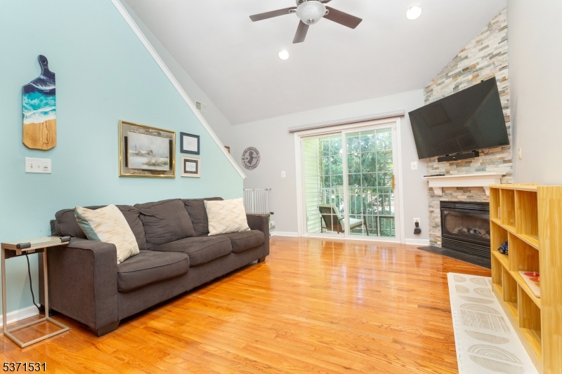 130 Barrister Dr 130