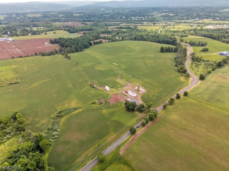 1663 County Road519