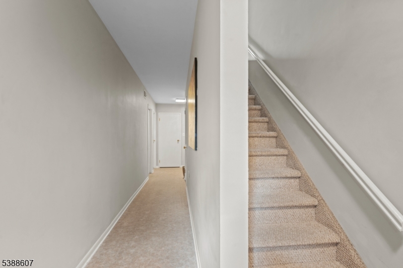 404-406 Chestnut St 39