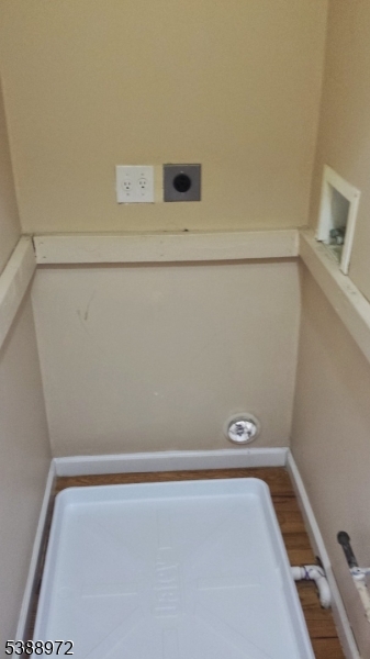 196 Lafayette Street