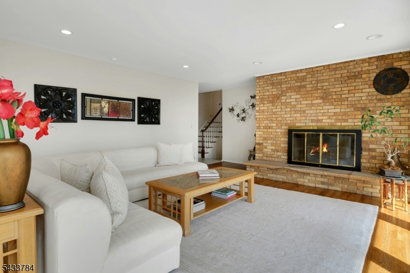 6 LYNNFIELD DRIVE