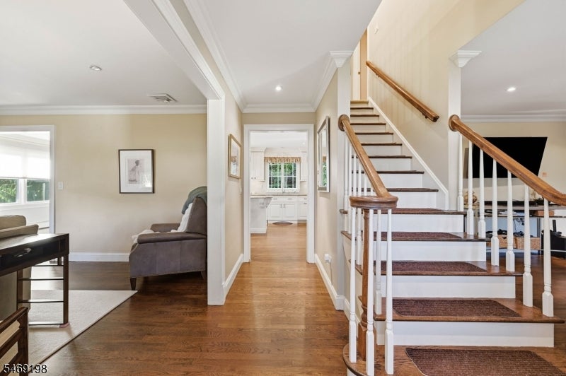 23 Puddingstone Dr