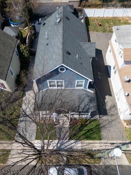 126 Ridge Ave