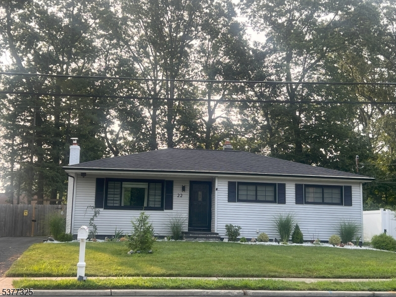 22 Half Acre Rd