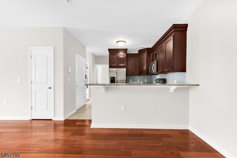 102 E Elizabeth Ave 309