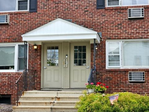 201 Vail St 1B Hackettstown Town NJ 07840