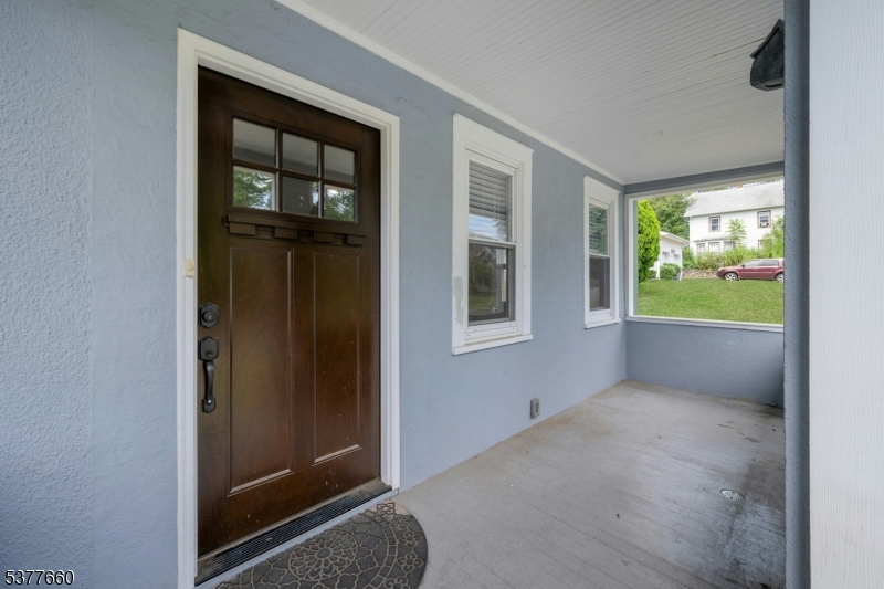 19 Montville Ave