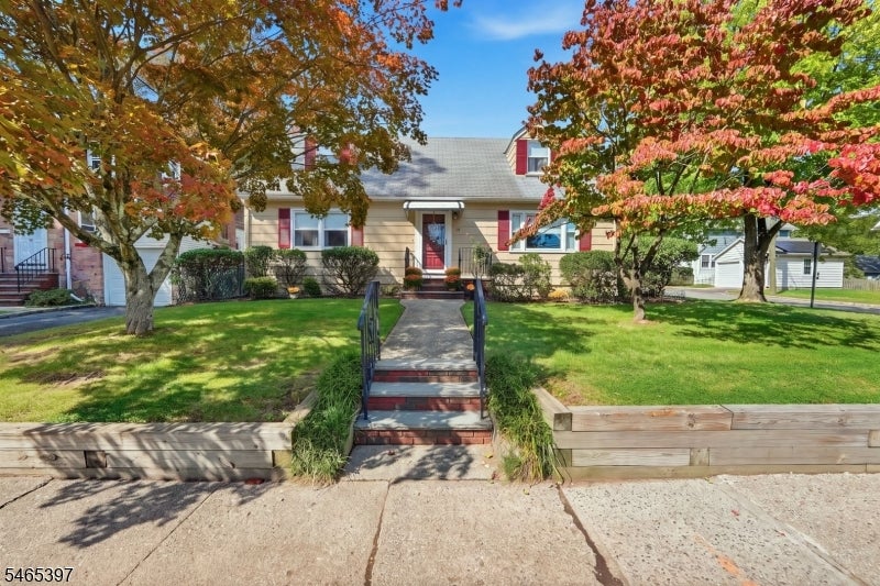 116 Grove Ave