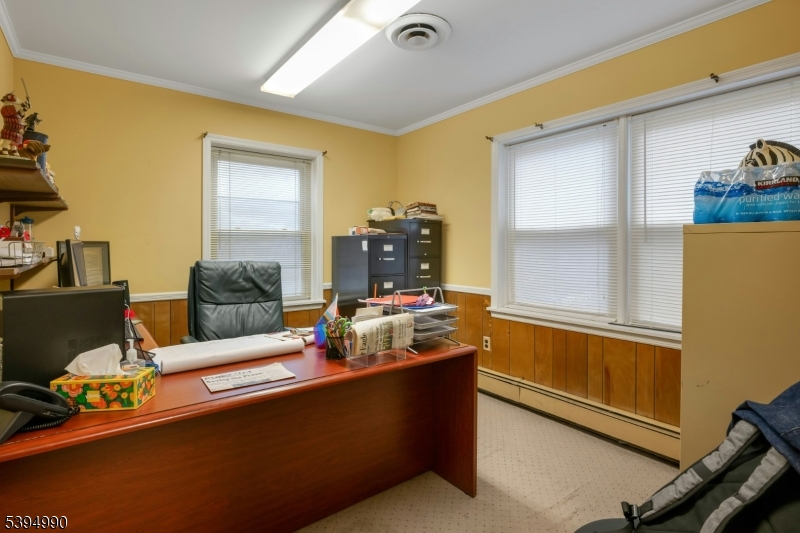 495 S Livingston Ave