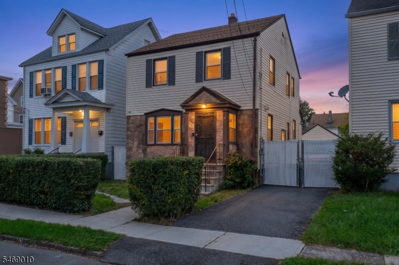 Property photo 1