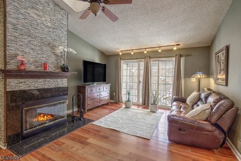 4104 Crawford Ct Bridgewater Twp. NJ 08807