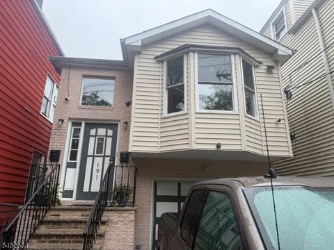 Photo for 197 N 5Th St