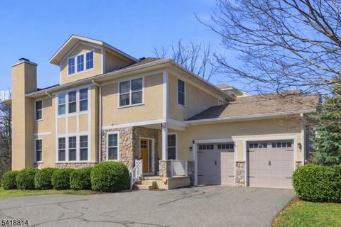 8 Park Pl Mountain Lakes Boro NJ 07046