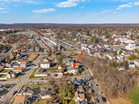 24 Maple Ave Waldwick Boro NJ 07463