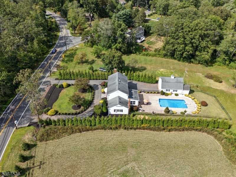 290 Powerville Rd
