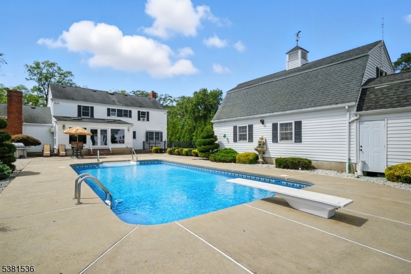 290 Powerville Rd