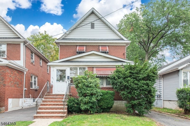 481 Jefferson Ave