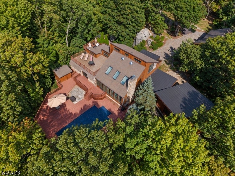 53 Tintle Rd