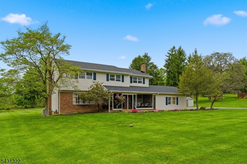 185 Thatchers Hill Rd