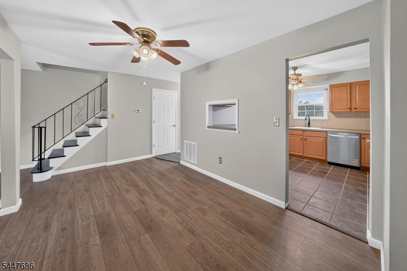 301 Windsor Ct