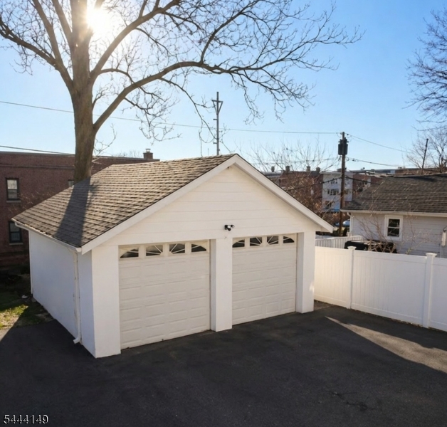 19 Cloverhill Pl