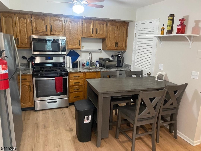 105 Newark Pompton Tpke A15