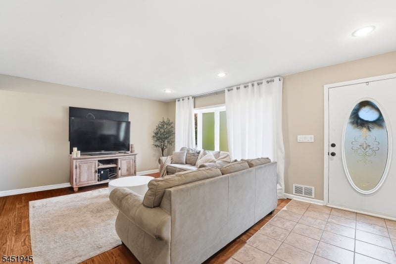 230 Watchung Ave
