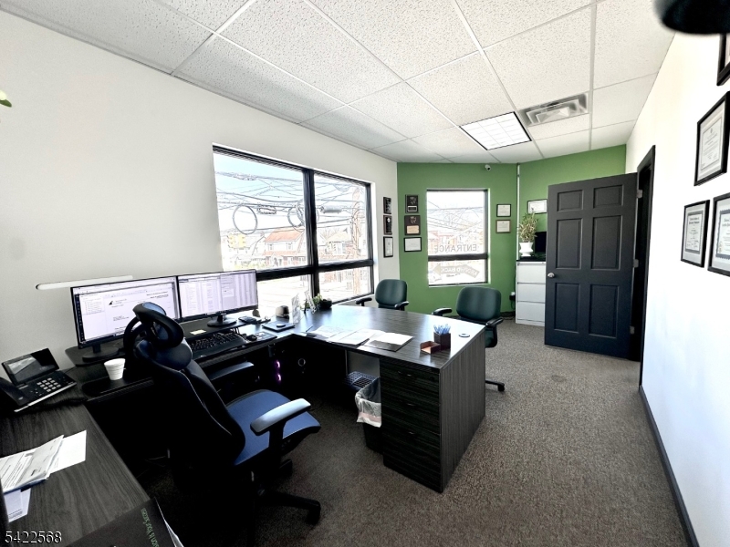 250-254 MADISON AVE 2nd Fl