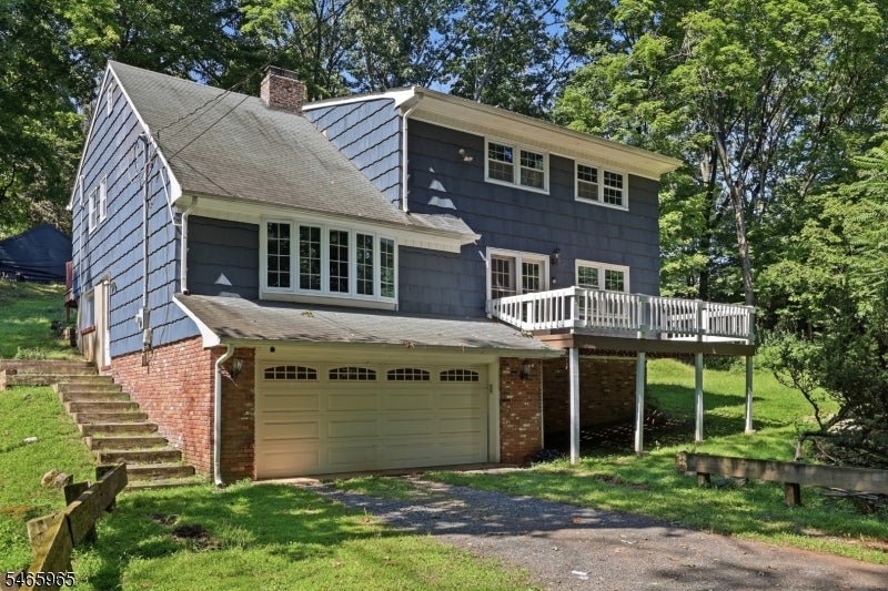 1170 Easton Ave