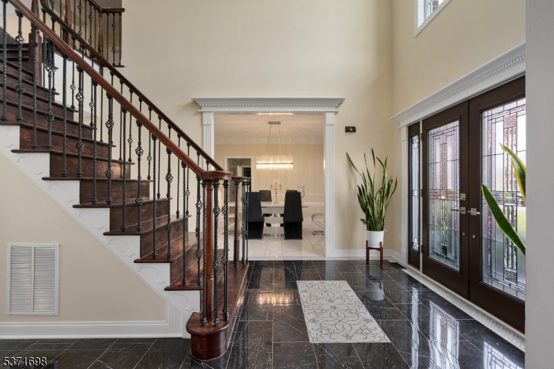 7 Flagstone Hill Rd