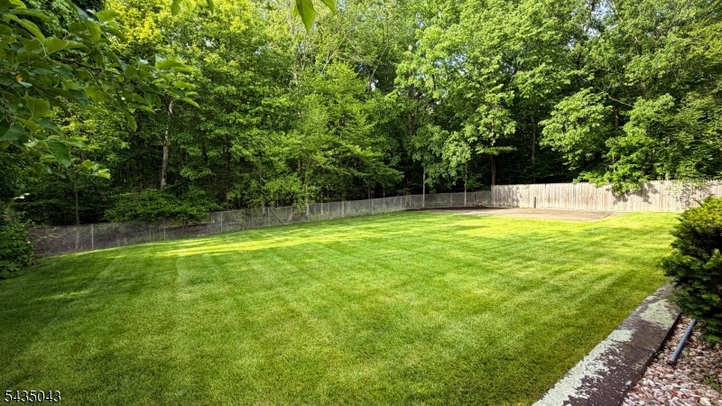 14 Hilldale Rd