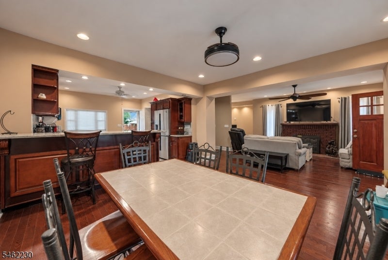 17 Porter Ave