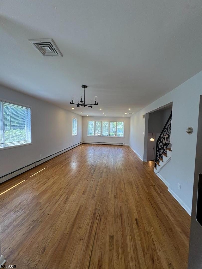 19 Enfield Ave