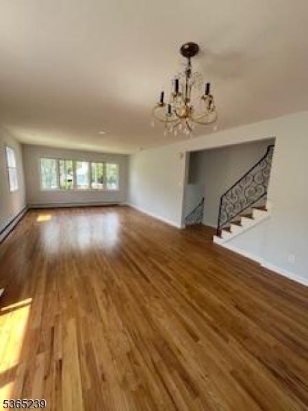 19 Enfield Ave
