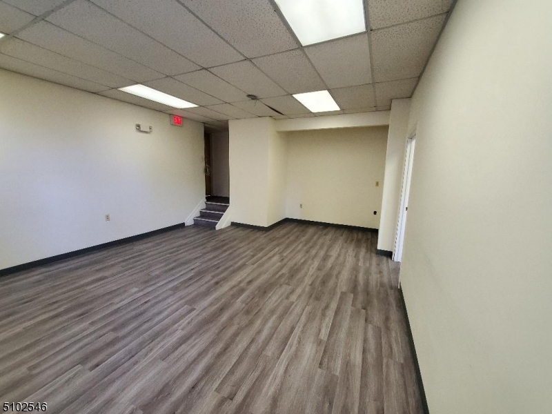 124 E Main St