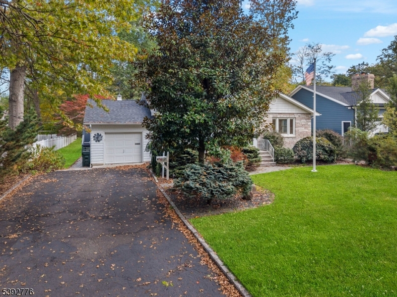 224 Princeton Ave
