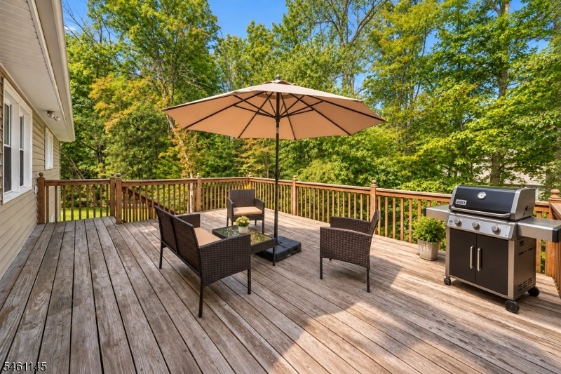 27 Fawn Cir