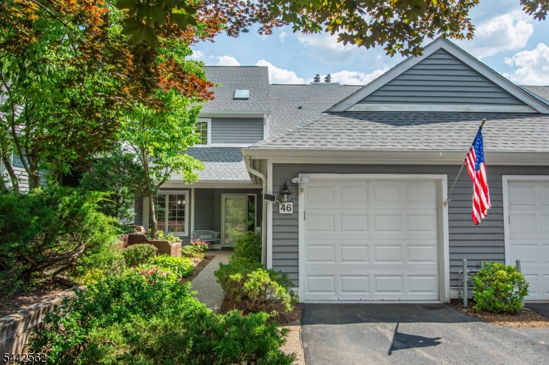 46 Village Dr