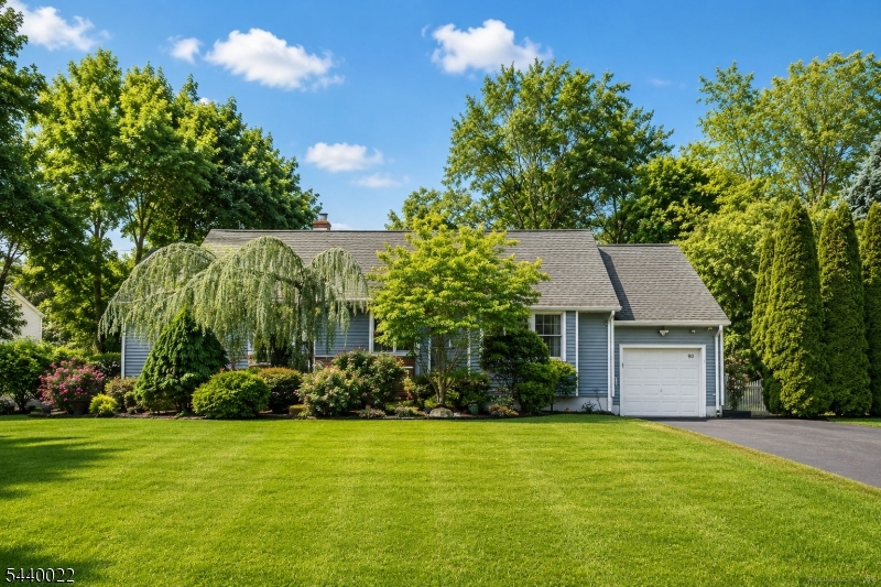 90 Farms Road Cir