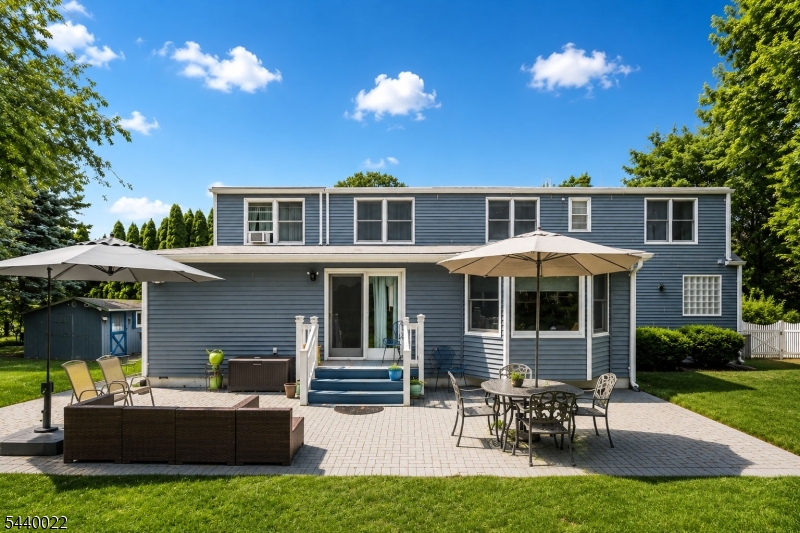 90 Farms Road Cir