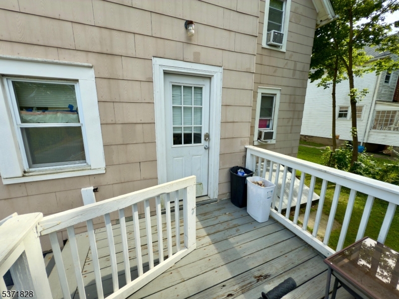 191 E Blackwell St ABCD