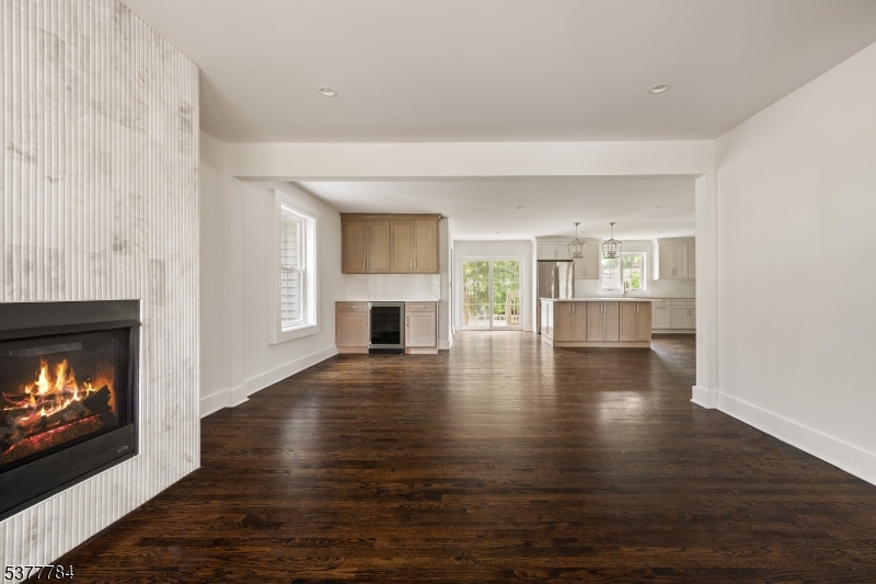 2314 Longfellow Ave